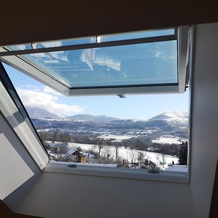 Hotel Les Chenets Saint-Julien-en-Champsaur Екстериор снимка