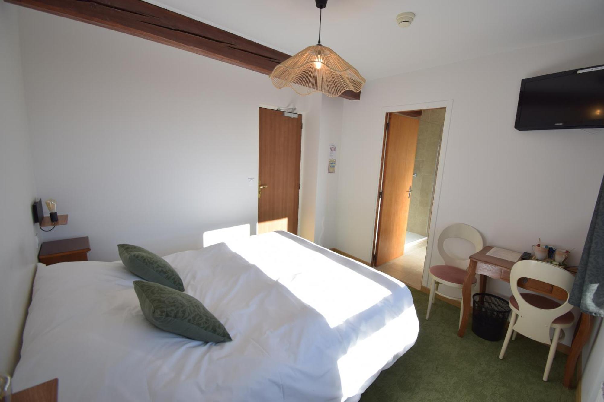 Hotel Les Chenets Saint-Julien-en-Champsaur Екстериор снимка