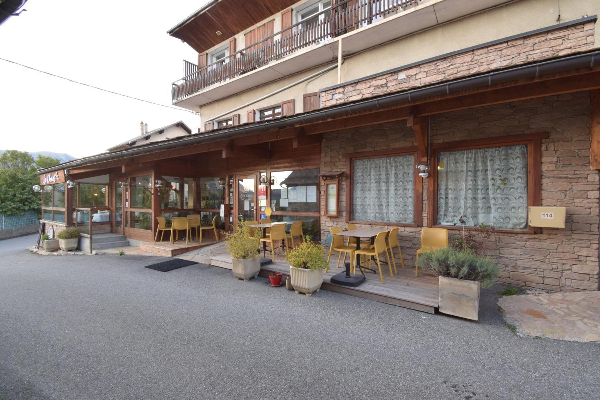 Hotel Les Chenets Saint-Julien-en-Champsaur Екстериор снимка