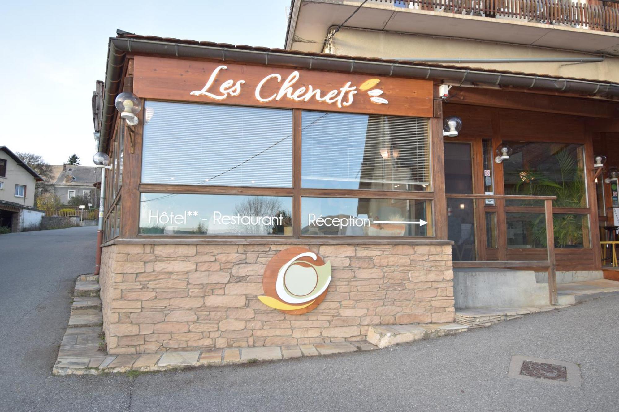 Hotel Les Chenets Saint-Julien-en-Champsaur Екстериор снимка