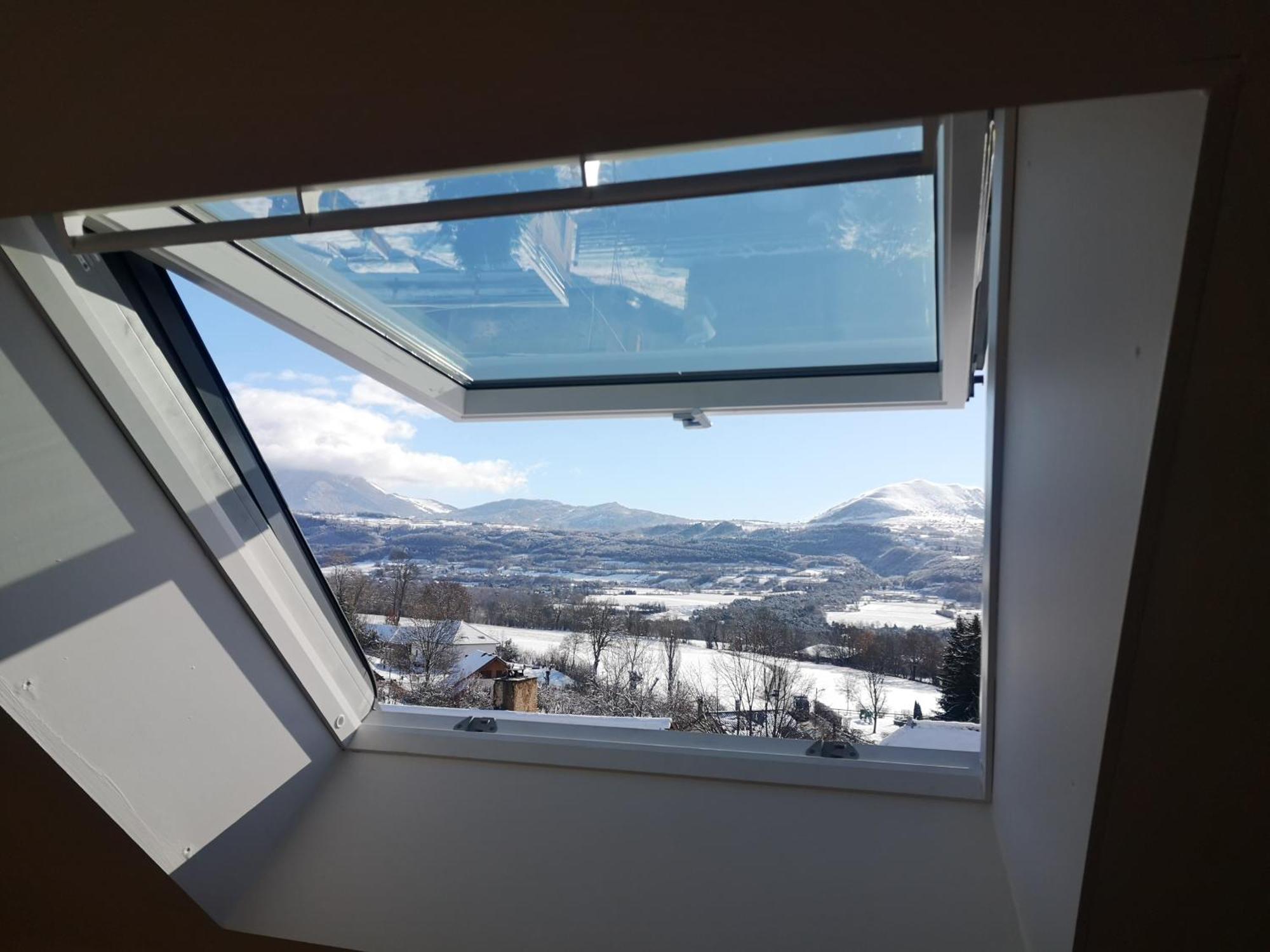 Hotel Les Chenets Saint-Julien-en-Champsaur Екстериор снимка