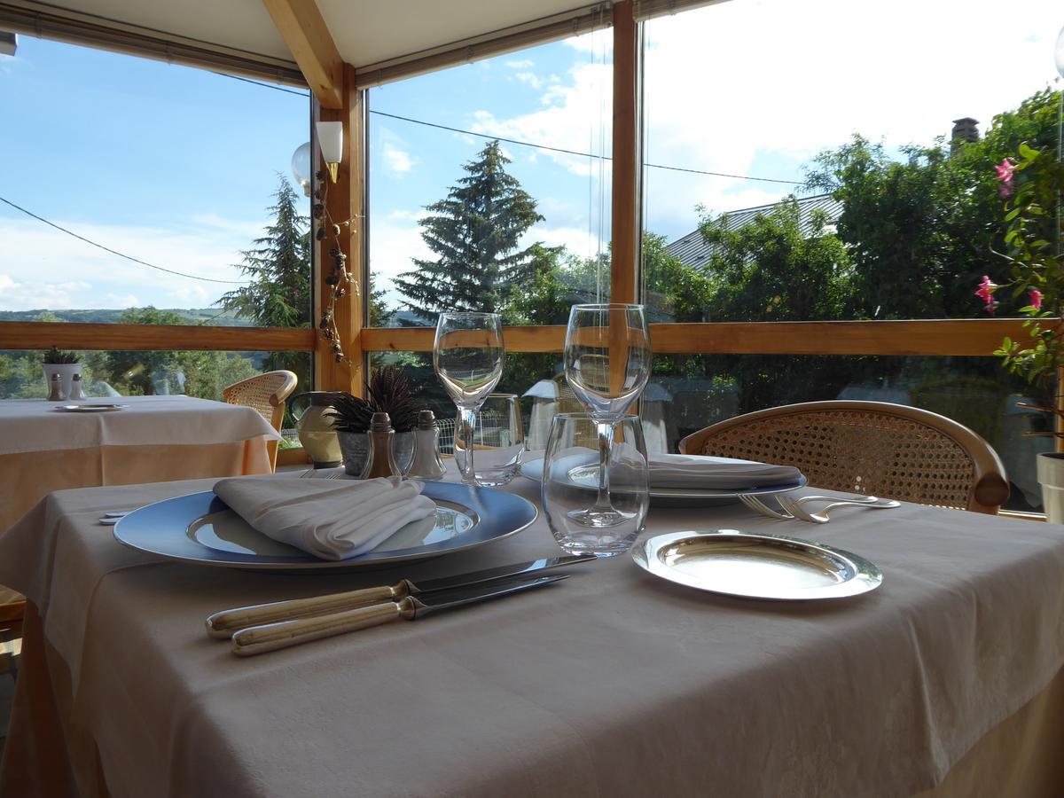 Hotel Les Chenets Saint-Julien-en-Champsaur Екстериор снимка